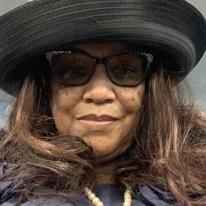 Meet your Posher, Eleanor